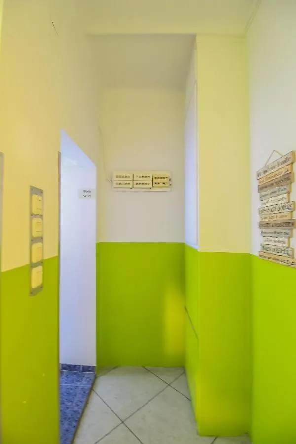 Economic 2Sb Apartment In Lively Area Vienne